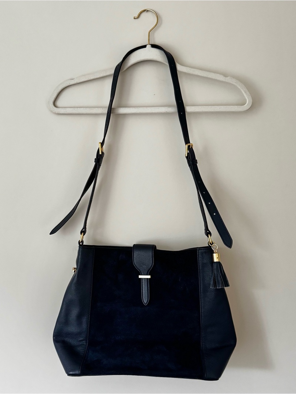 NWOT Talbots Suede Leather Hobo Shoulder Bag, Navy Blue – Convertible Strap